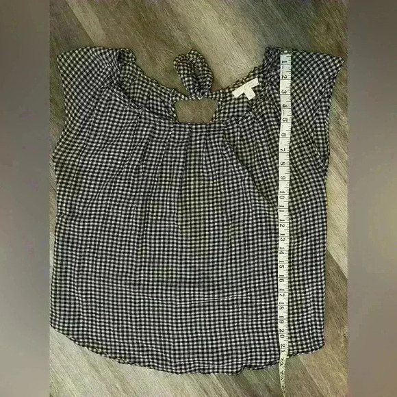 Lauren Conrad black/white gingham short sleeve chambray blouse - Picture 4 of 8